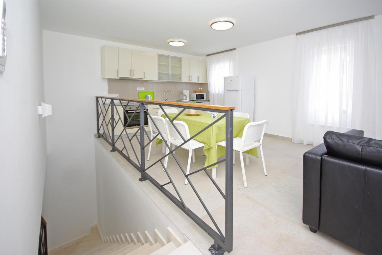 Villa Melassy Makarska Eksteriør billede