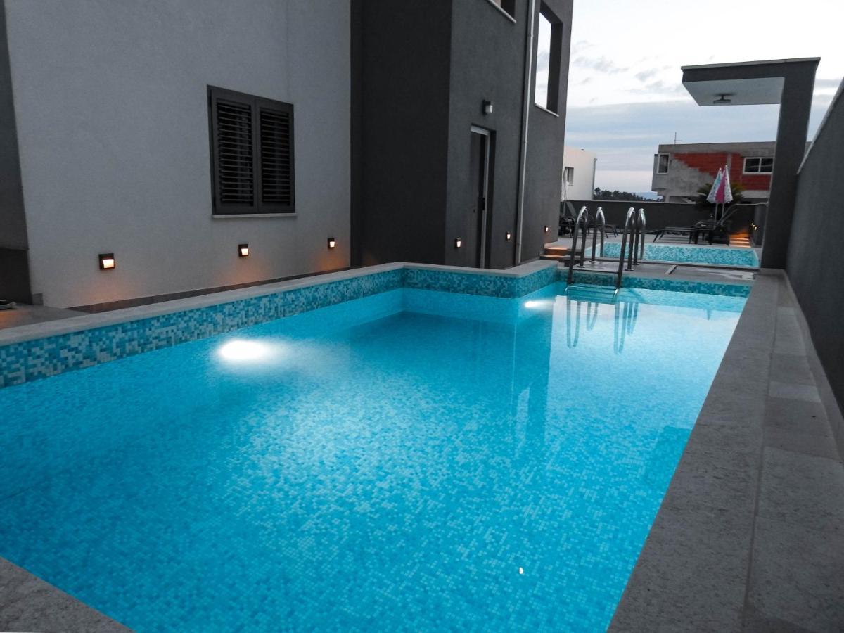 Villa Melassy Makarska Eksteriør billede
