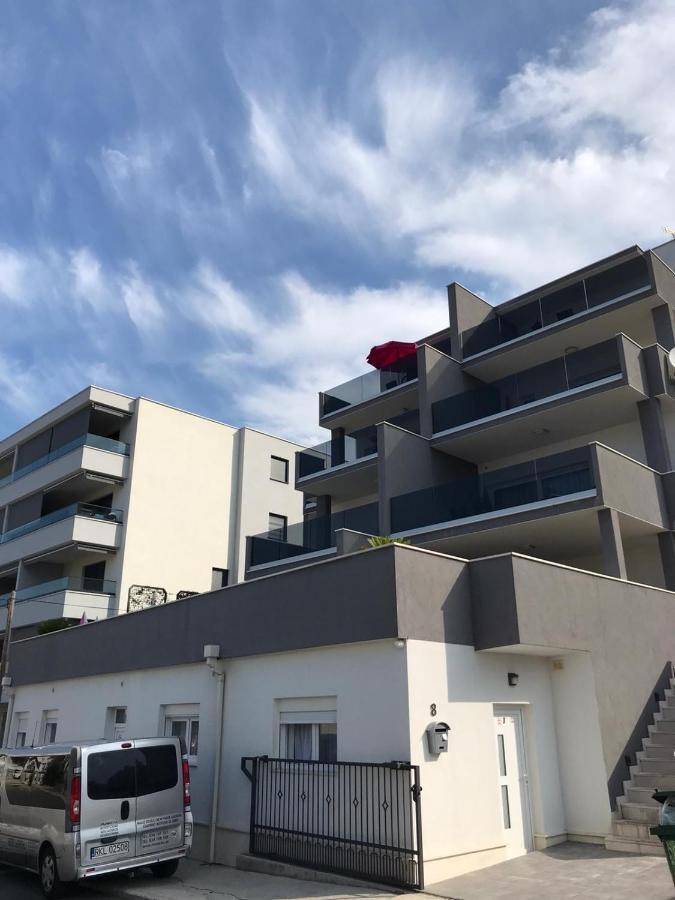 Villa Melassy Makarska Eksteriør billede
