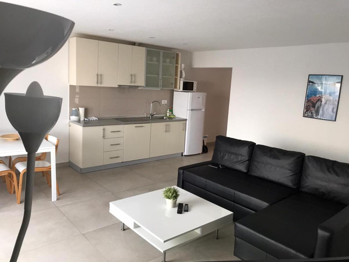Villa Melassy Makarska Eksteriør billede